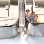 ATM Lucidatura metalli. Saldato internemento acciaio inox 304 sp.1, poi eseguita lucidatura e lavaggio in vasca ultrasuoni per togliere lo sporco di lavorazione.
